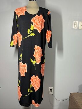 Black Maxi Dress with Coral Rose Print and Three-Quarter Sleeves